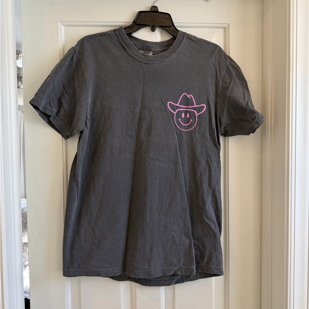 Comfort Colors Gray Smiley Face Cowboy T-Shirt